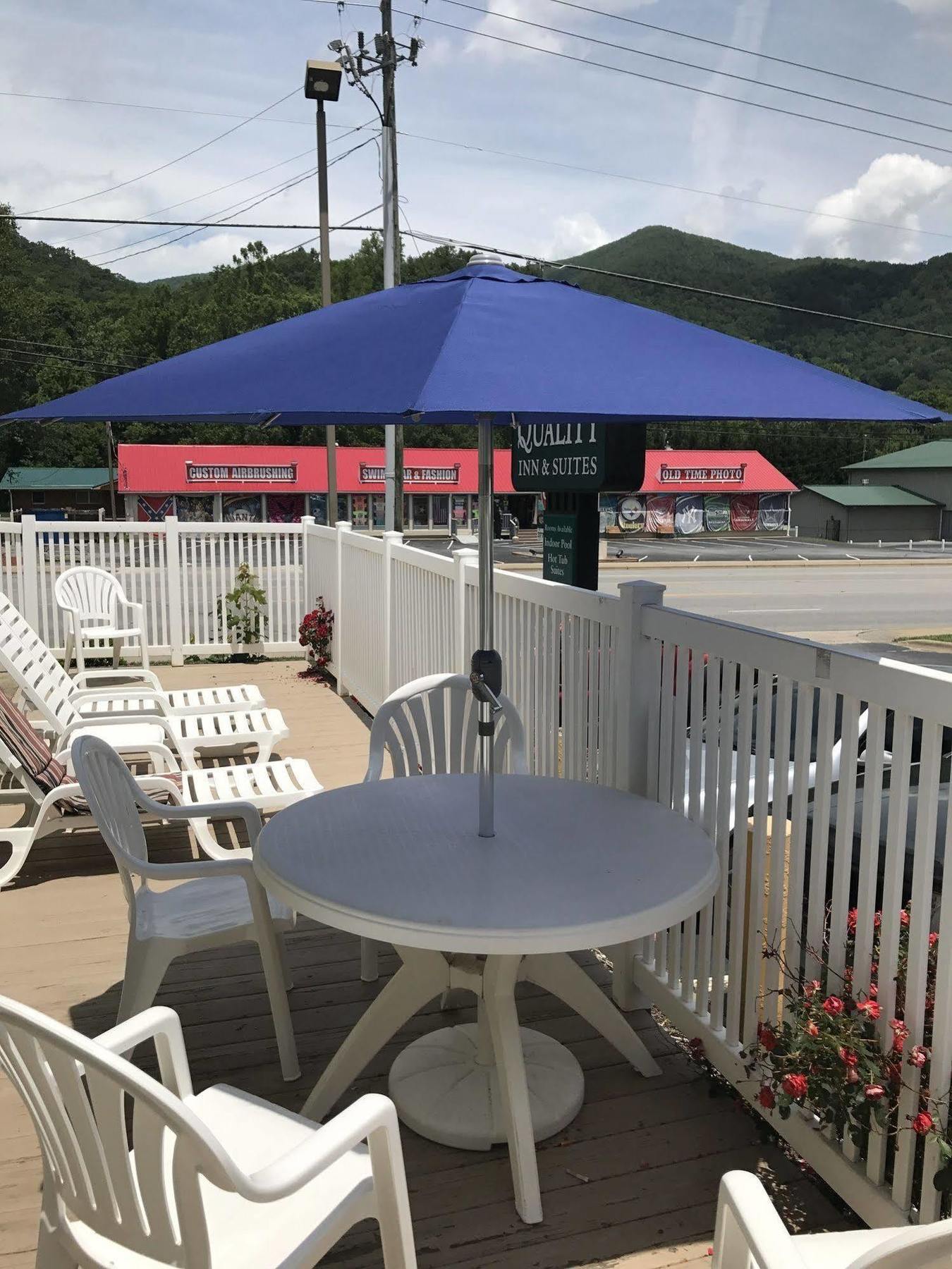 Quality Inn & Suites Maggie Valley - Cherokee Area Exterior photo